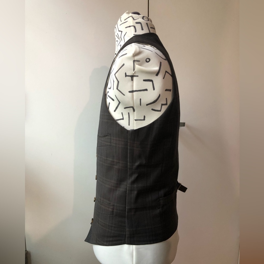 Men's Indochino double Breasted Plaid Grey vest - Picture 2 of 9